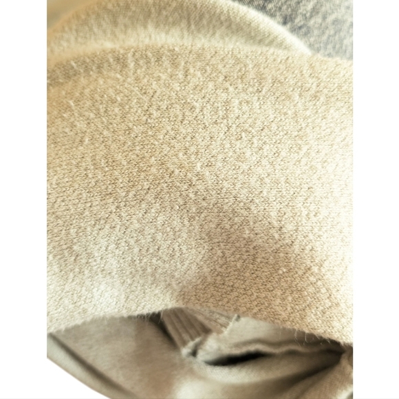 Tex Woman Light Gray V-Neck Cardigan Sweater Size XS - Picture 3 of 12